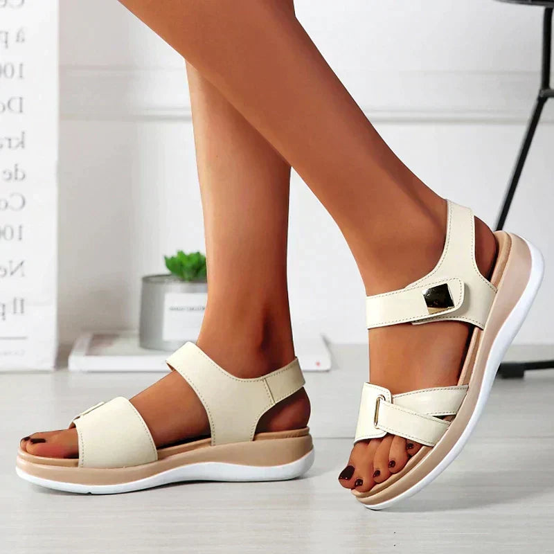 Nieuwe-Vrouwen-Casual-Sandalen-Platform-Open-Teen-Zachte-Zolen-Strand-Schoenen-Mode-Effen-Kleur-Outdoor-Platte.jpg_Q90.jpg__2.webp