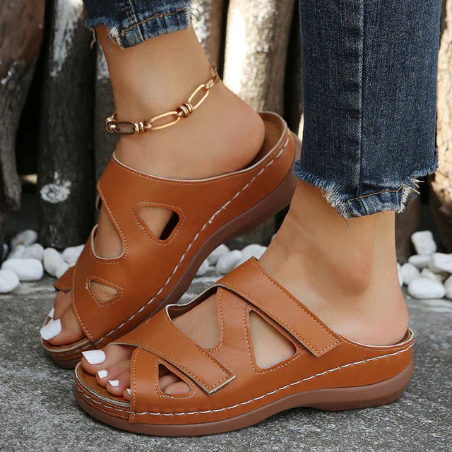 Retro-Hollow-Out-Wedge-Sandals-Women-Summer-2023-Non-Slip-Platform-Outdoor-Slippers-Woman-PU-Leather.jpg_640x640_2.webp