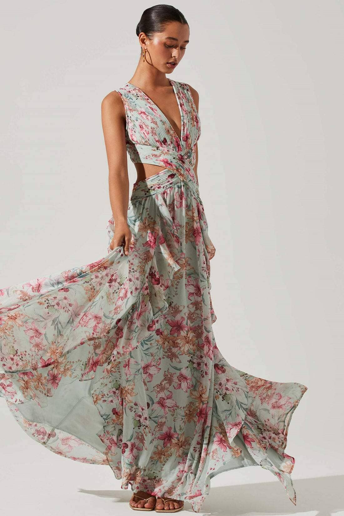 anila-printed-pleated-ruffle-maxi-dress-sd00207251053-blue-s-sunfere-964630.jpg